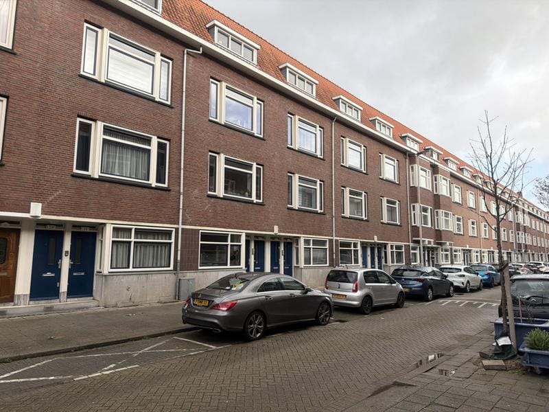 Photo 36 of Moerkerkestraat 135-B