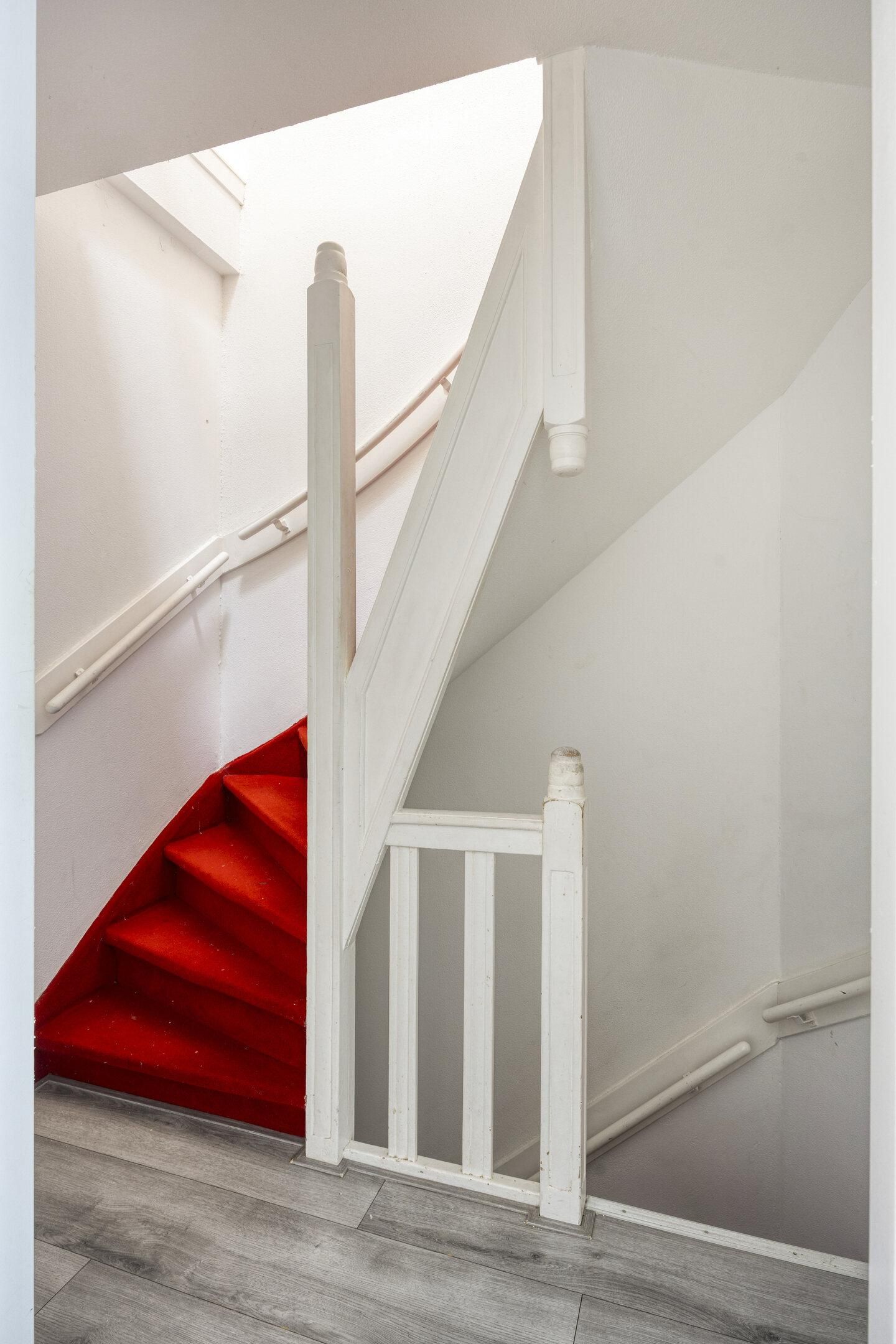 Photo 6 of Moerkerkestraat 135-B