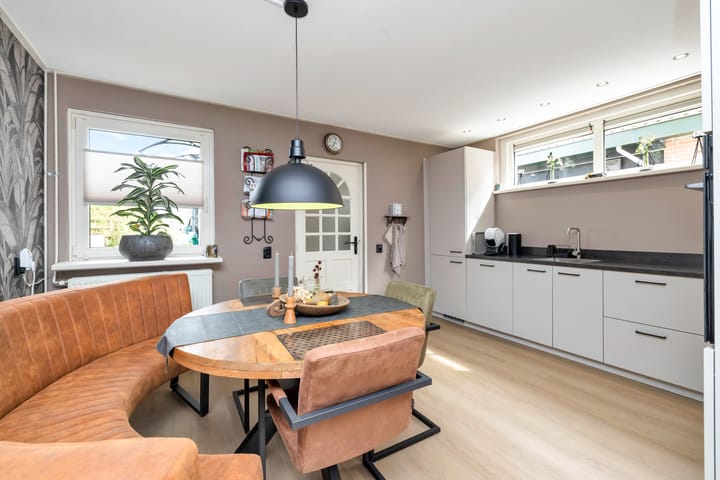 Vrijstaande woning te koop: Molenvaart 56, Anna Paulowna