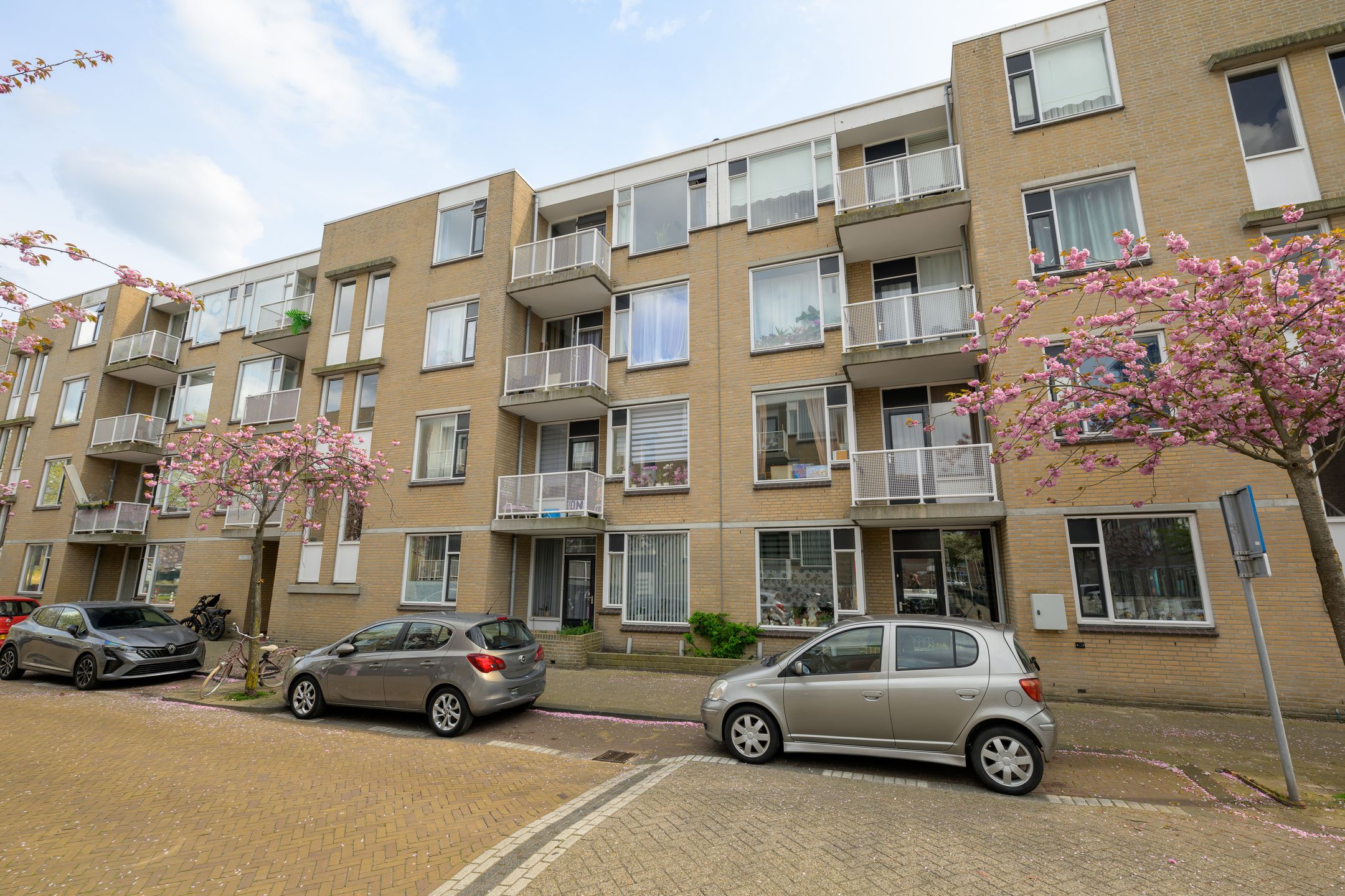 Photo 6 of Van Leeuwenhoekstraat 151