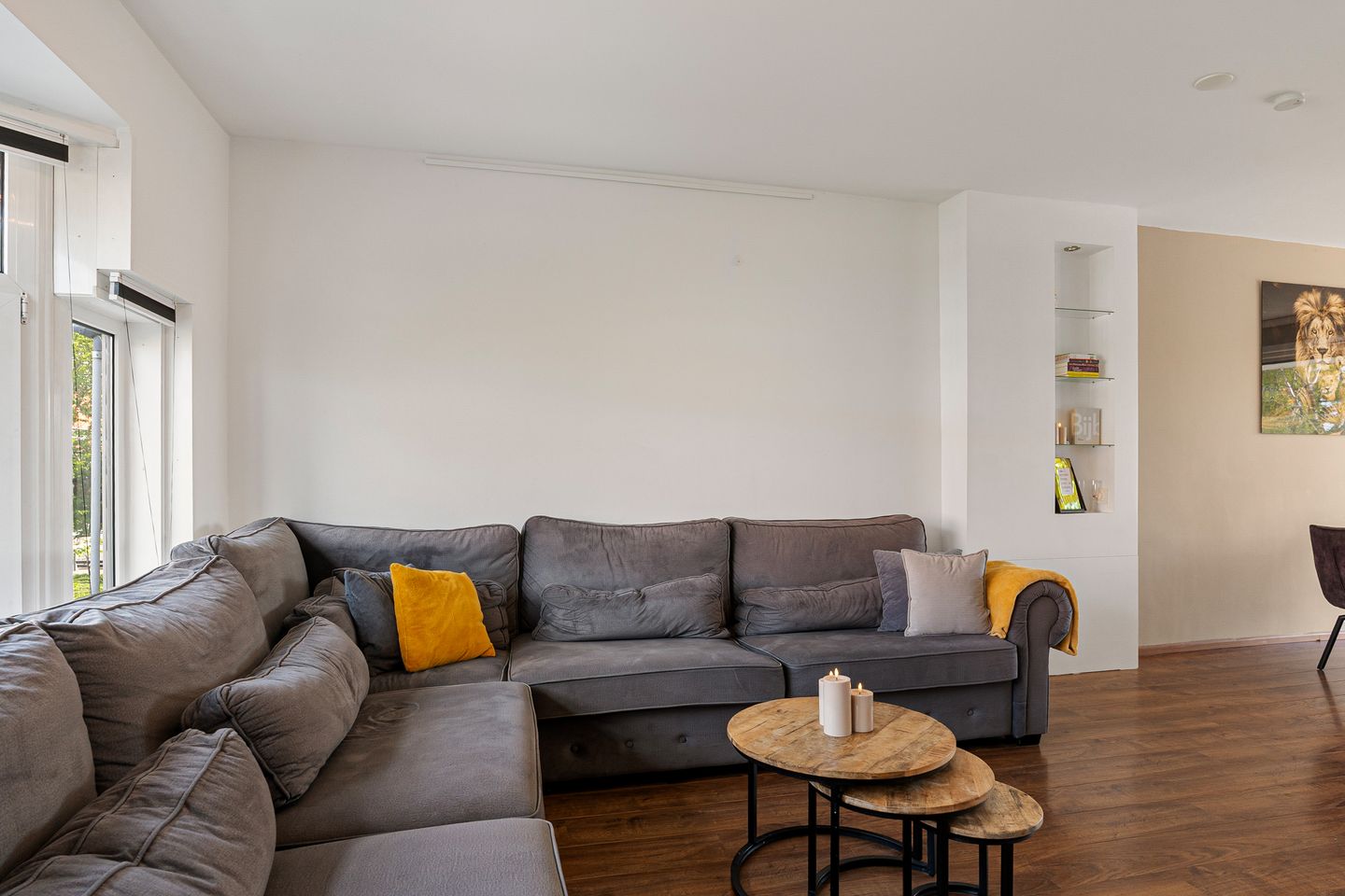 Well-Maintained Upper-Floor Apartment with Three Bedrooms in Rotterdam Overschie — 14