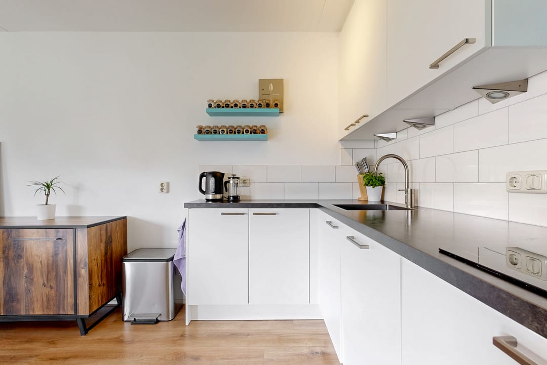 Photo 28 of Van der Horststraat 33