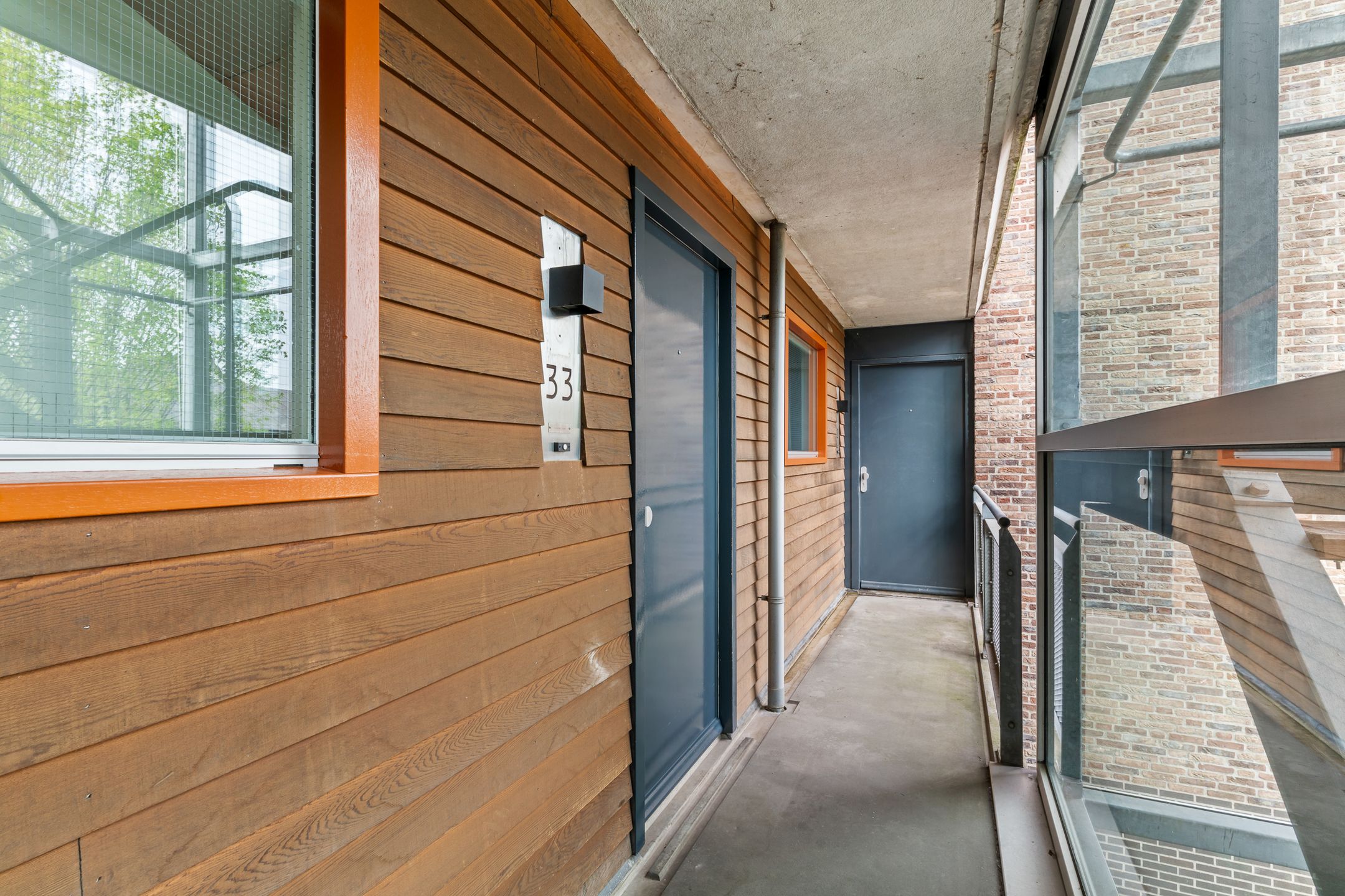 Photo 15 of Van der Horststraat 33
