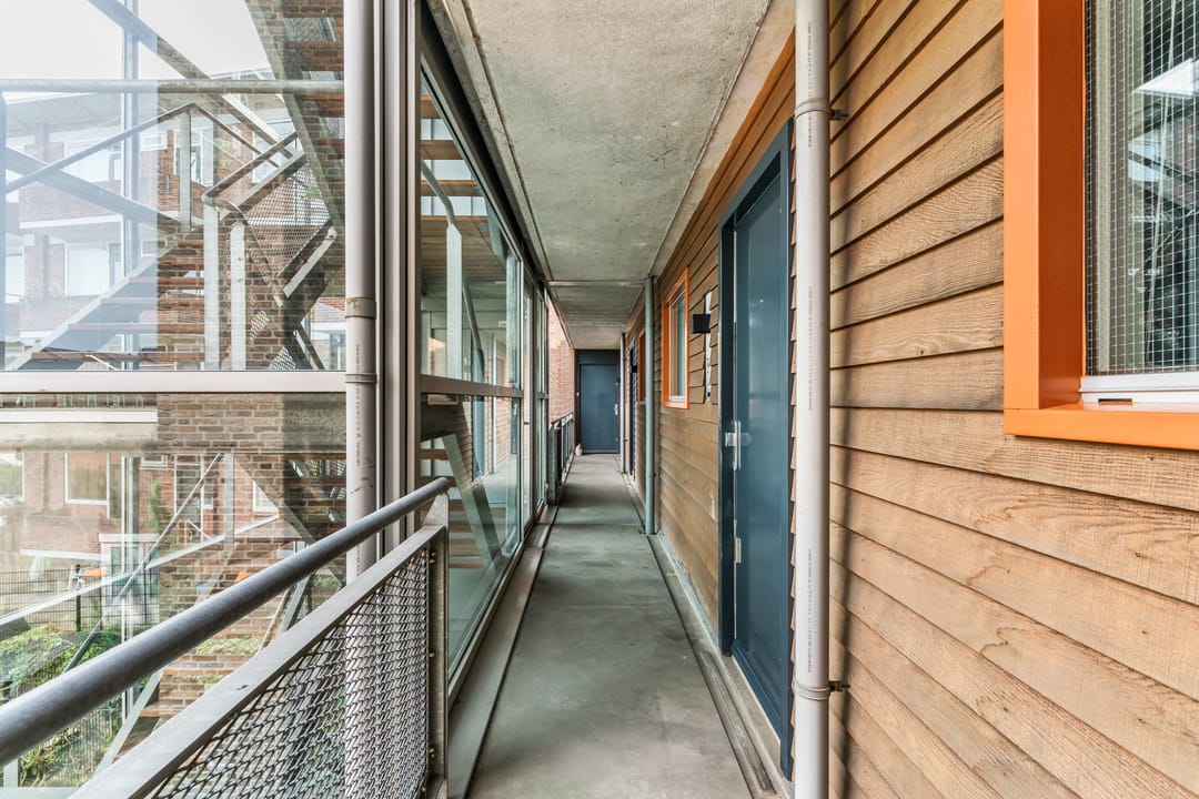 Photo 16 of Van der Horststraat 33