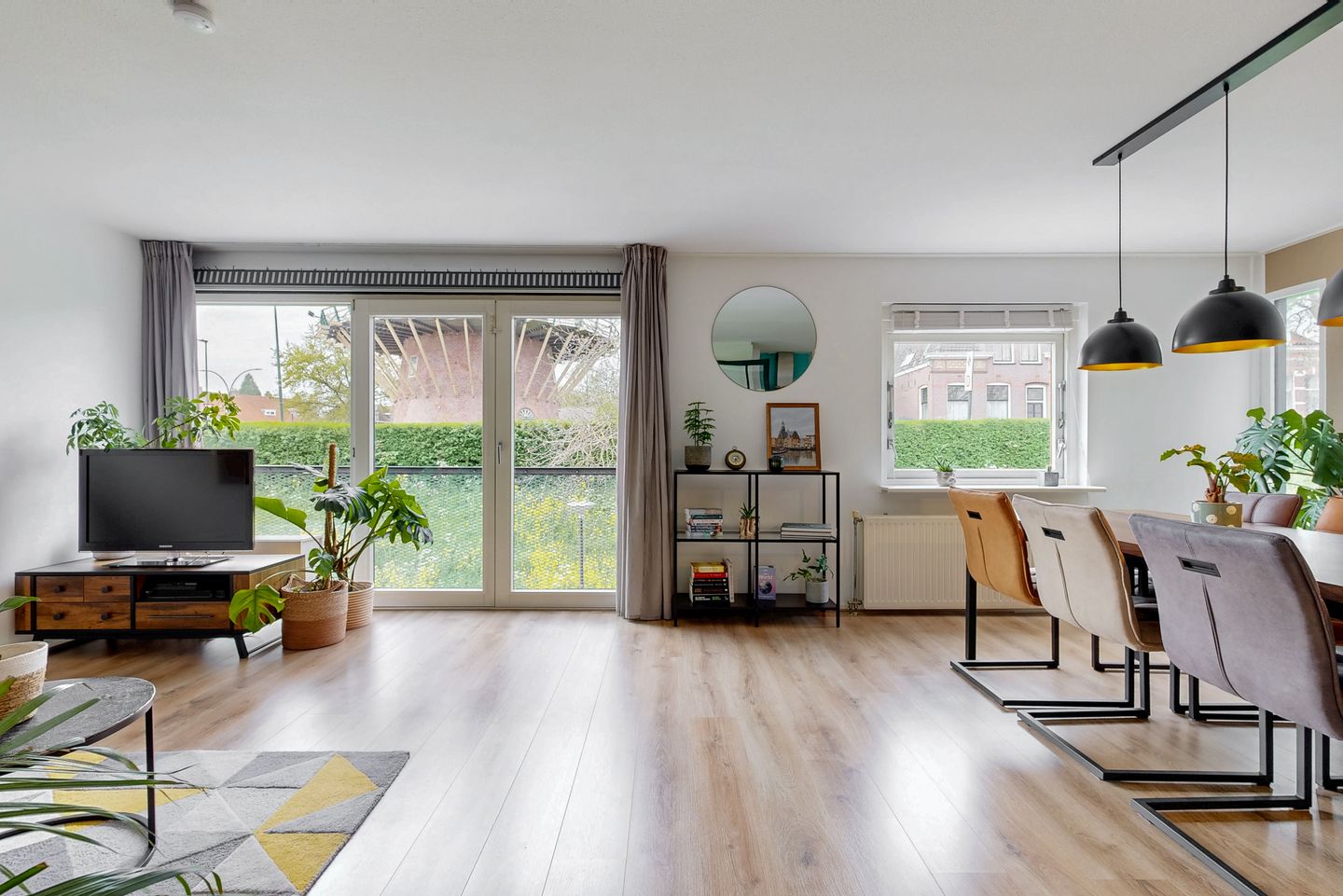 Photo 19 of Van der Horststraat 33