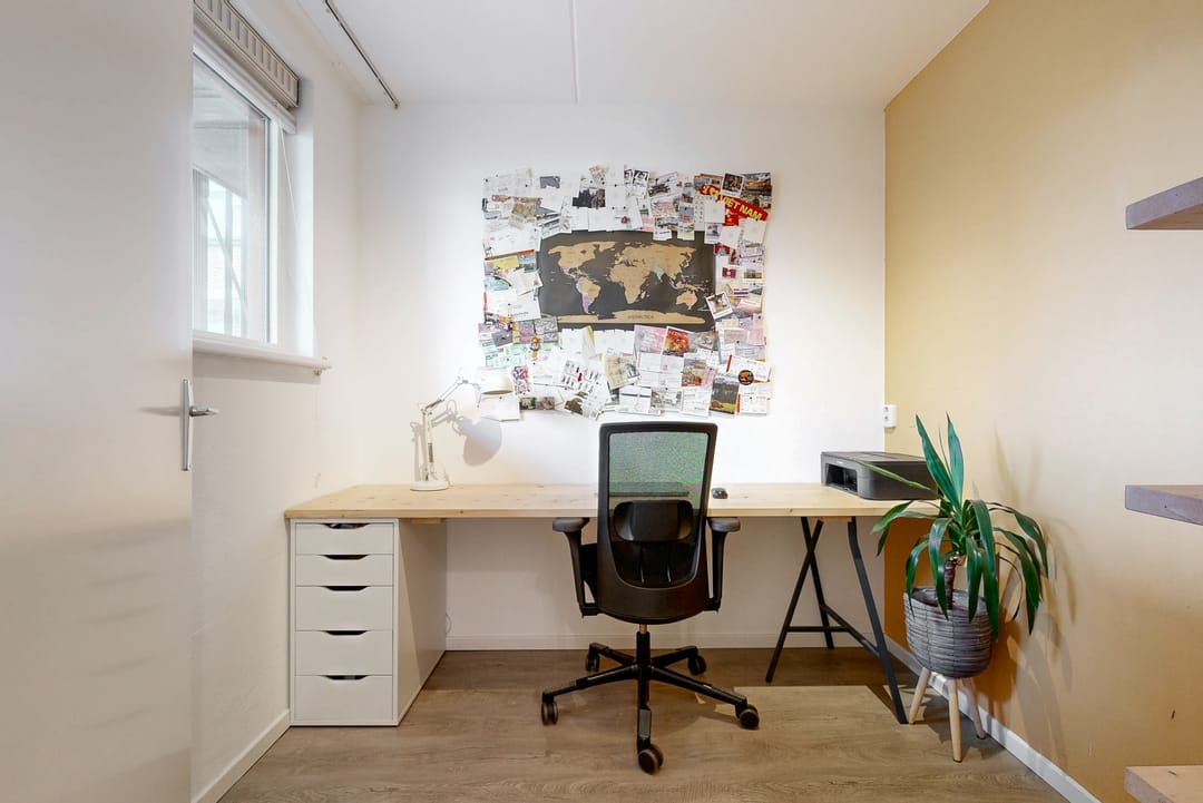 Photo 32 of Van der Horststraat 33