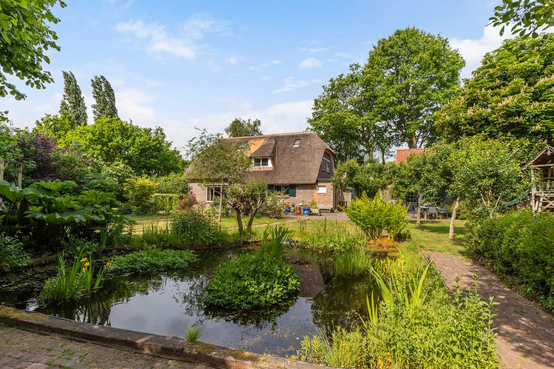 Thatched Farmhouse with Guest Annex in Rural Apeldoorn Area — 32