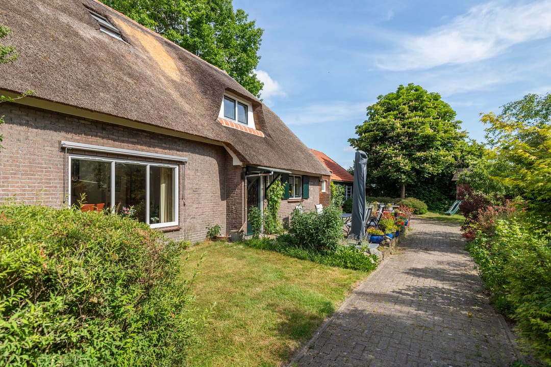 Thatched Farmhouse with Guest Annex in Rural Apeldoorn Area — 26