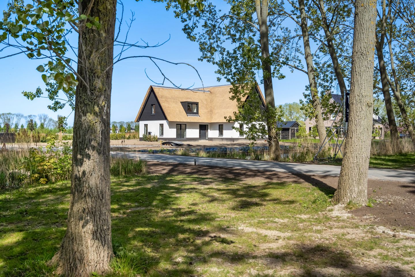 Photo 5 of Ambachtsheerenlaan 5-B