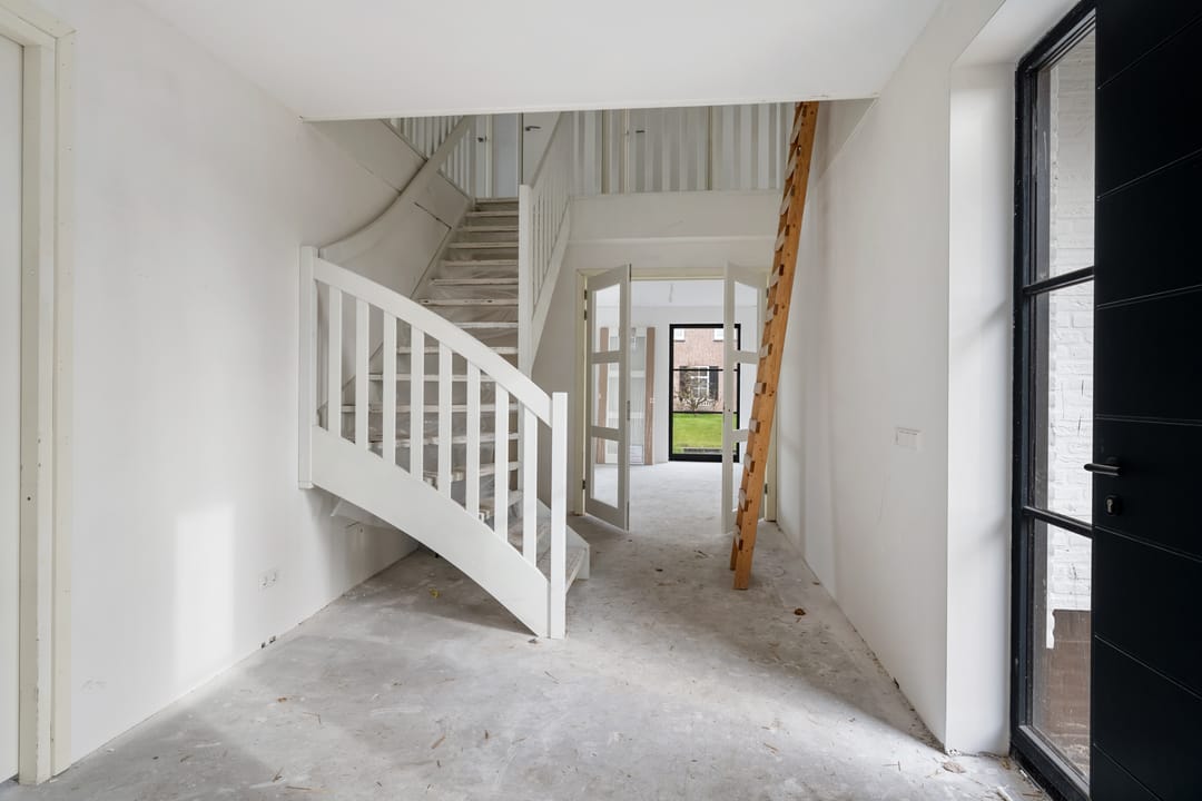 Photo 38 of Ambachtsheerenlaan 5-B