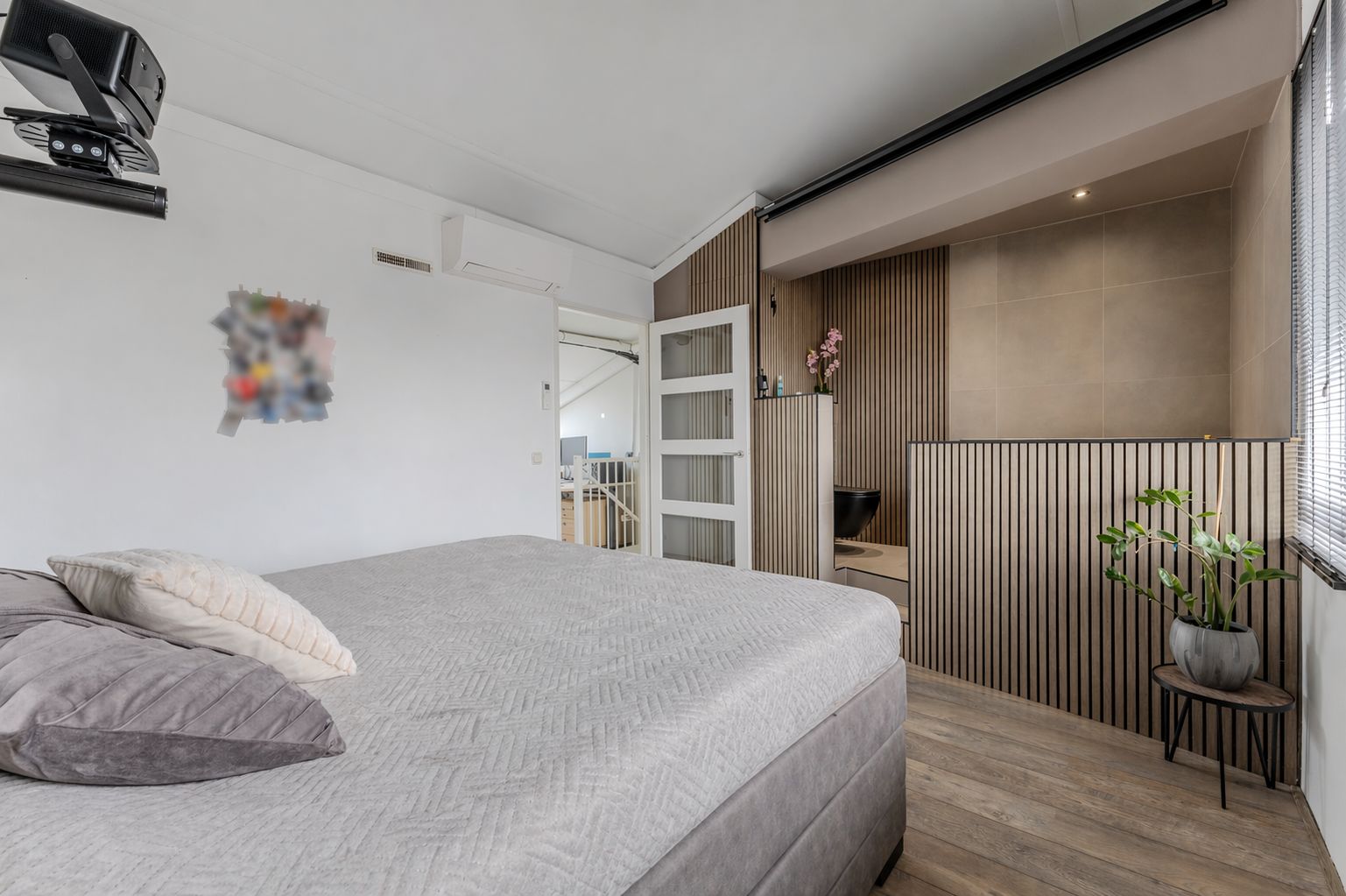 Spacious and modern corner house with extension in Assendelft — 30