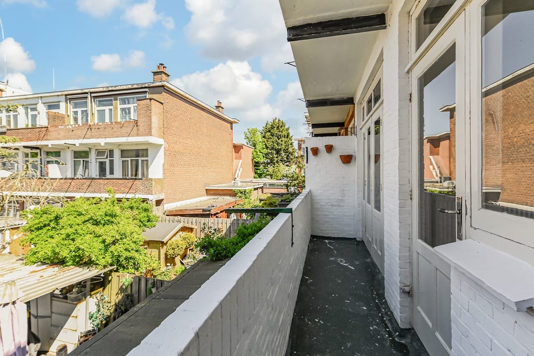 Photo 26 of Velpsestraat 119