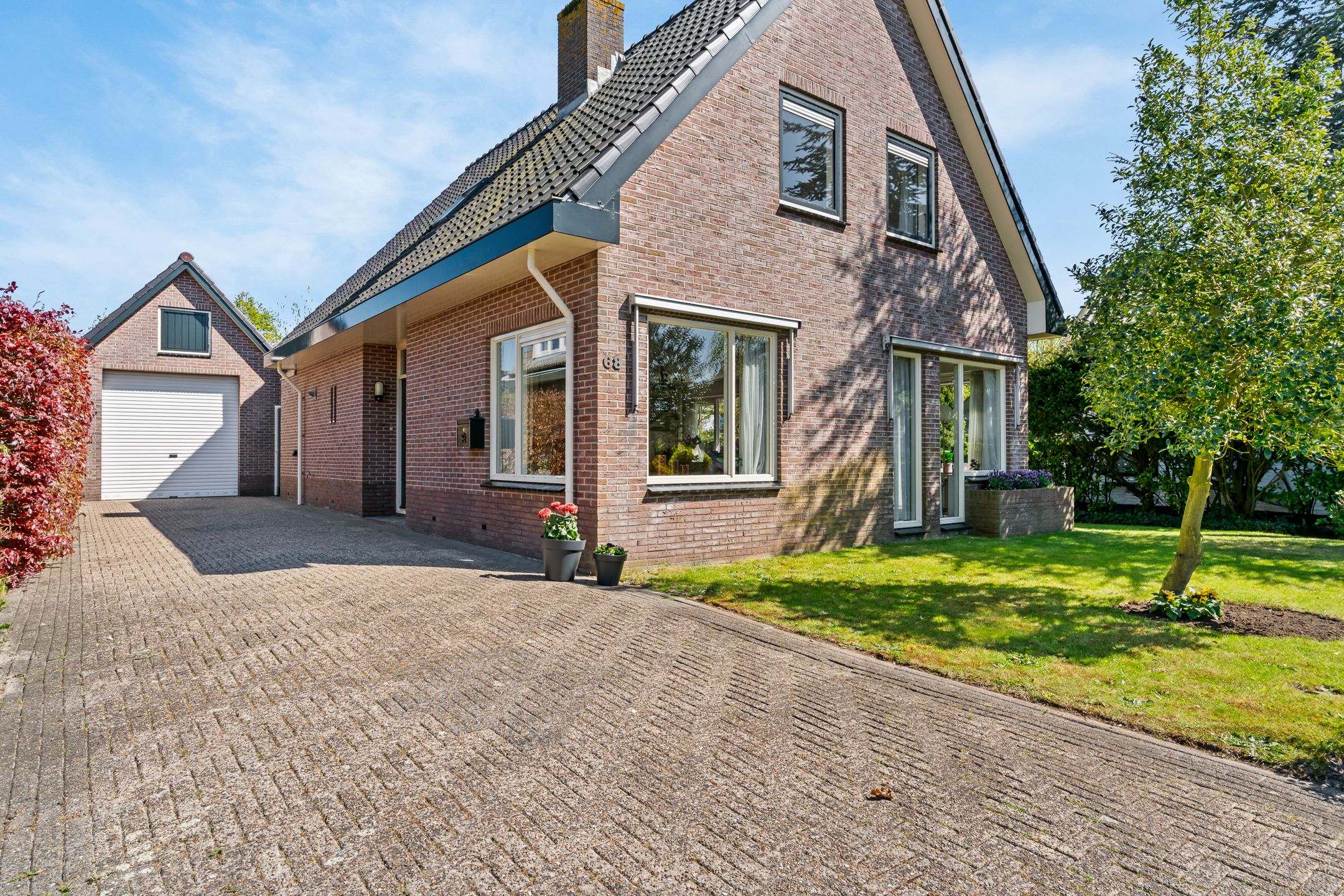 Hogeweg 68 