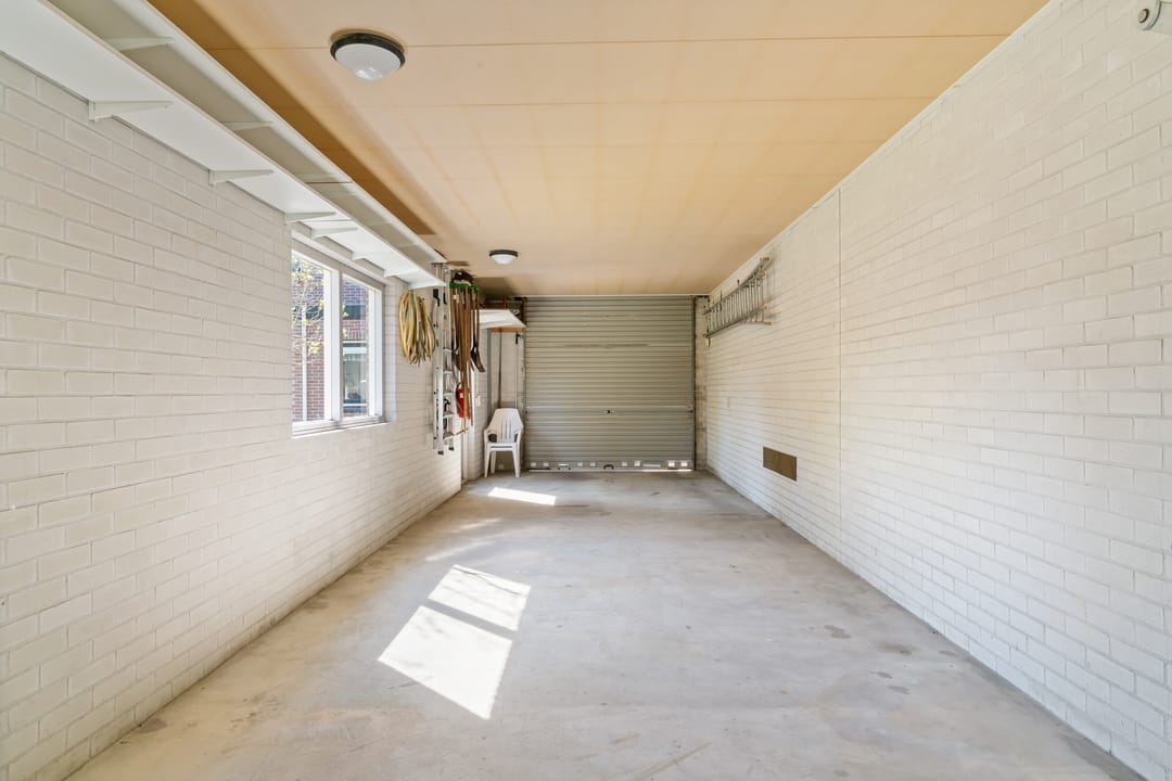 Detached Residence with Private Garden and Double Garage in Limmen — 56