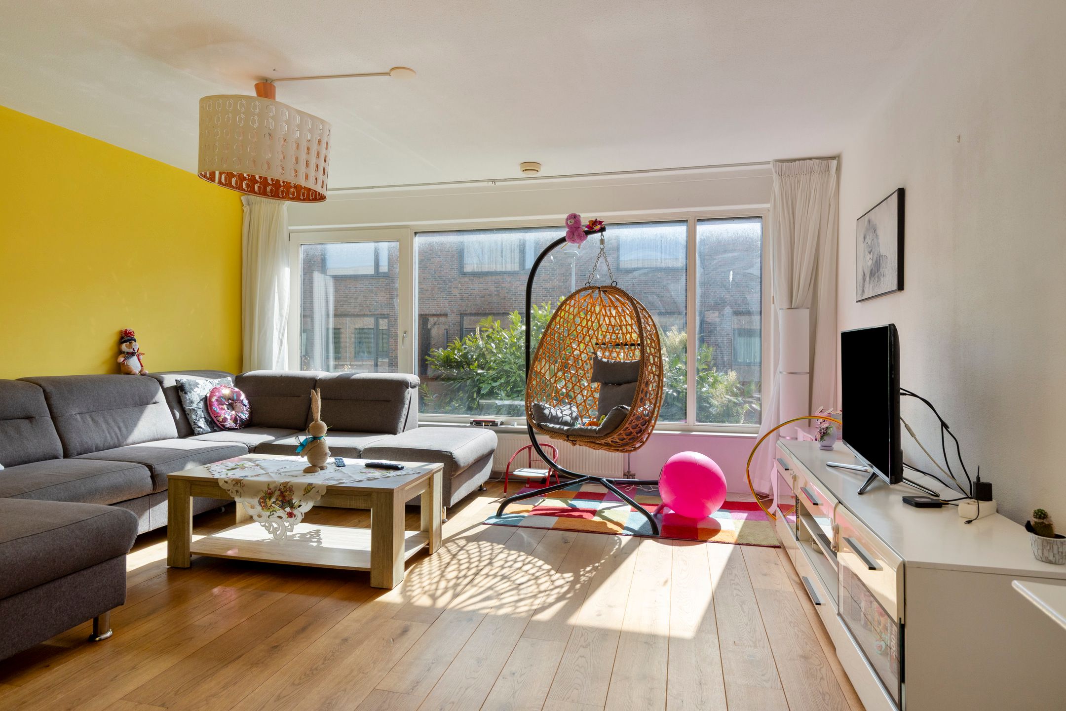 Photo 3 of Willem Hedastraat 7