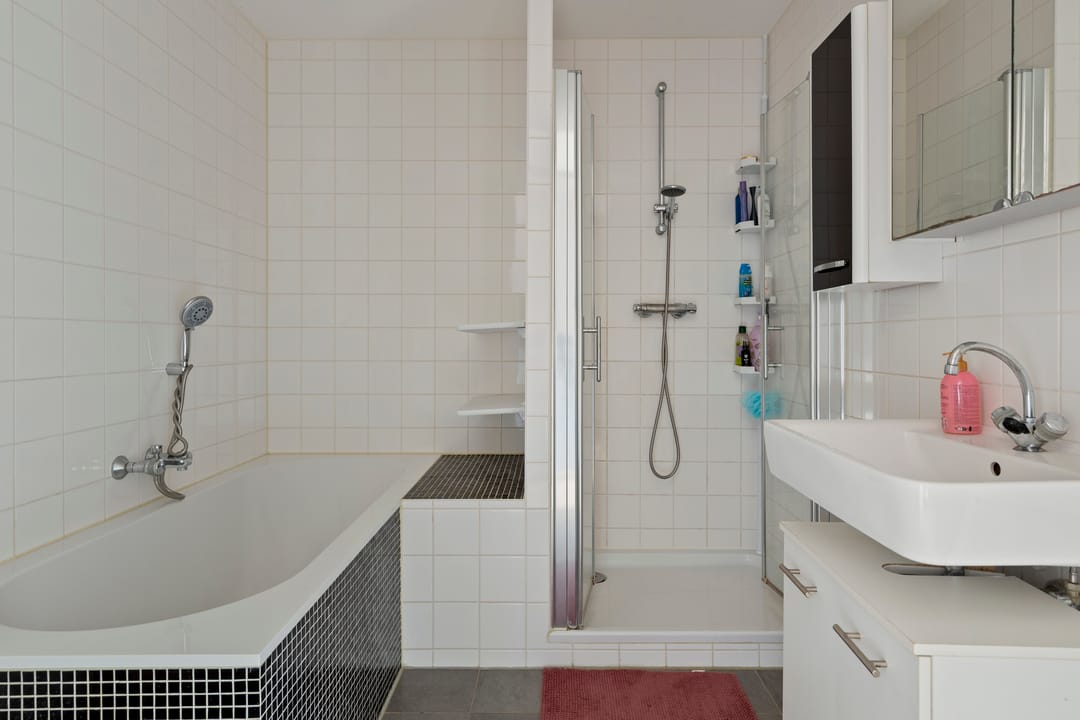 Photo 22 of Willem Hedastraat 7