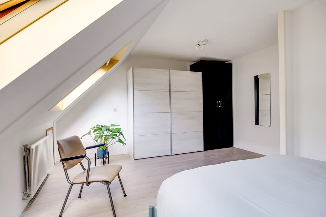 Spacious Energy-Efficient Home with Garden in Utrecht Lunetten — 31