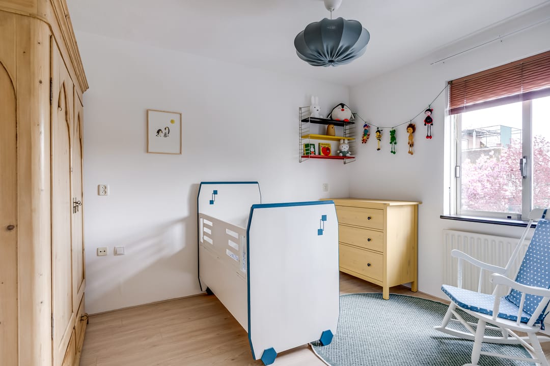 Spacious Energy-Efficient Home with Garden in Utrecht Lunetten — 32
