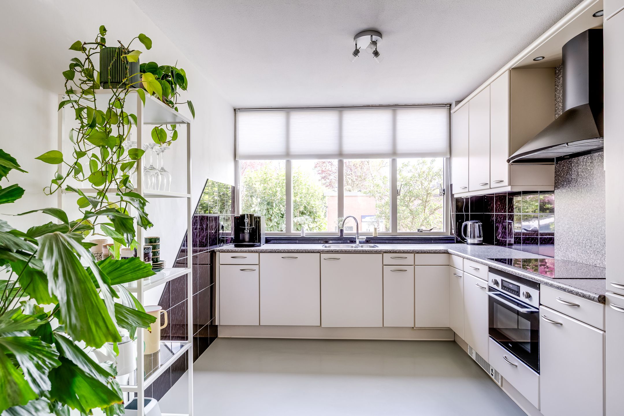 Spacious Energy-Efficient Home with Garden in Utrecht Lunetten — 18