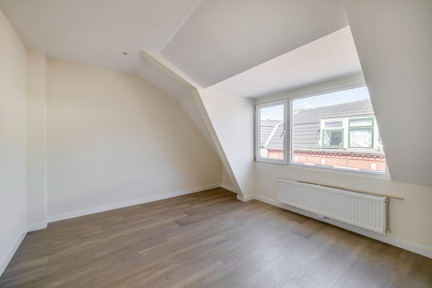 Turn-key fully renovated corner house with energy label A in Zaandam center — 19
