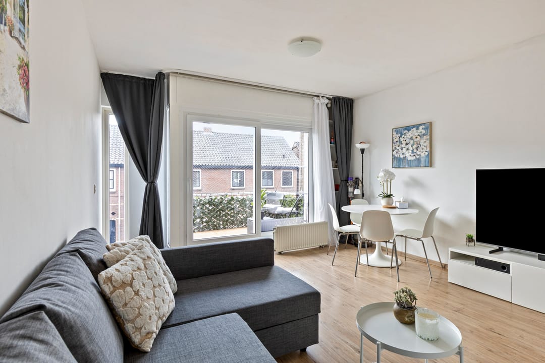 Photo 11 of Schootsestraat 93-D