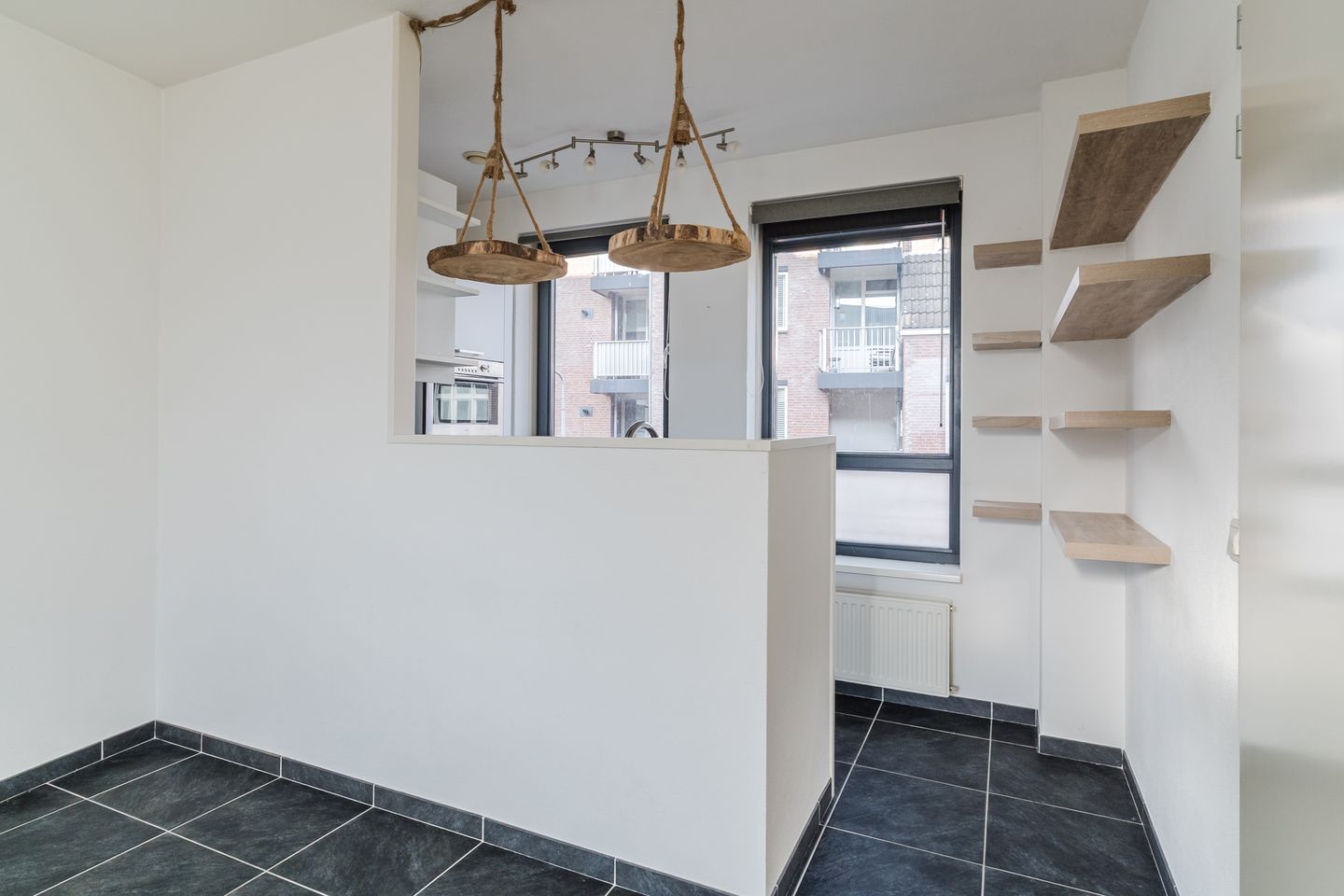 Photo 14 of Karel Mollenstraat Noord 25