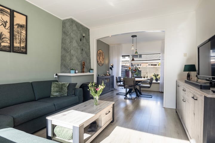 Tussenwoning te koop: Pasteurweg 39, Leeuwarden