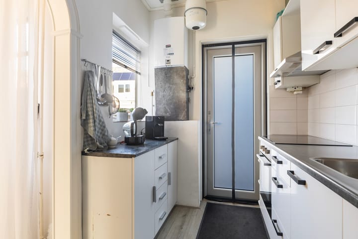 Tussenwoning te koop: Pasteurweg 39, Leeuwarden