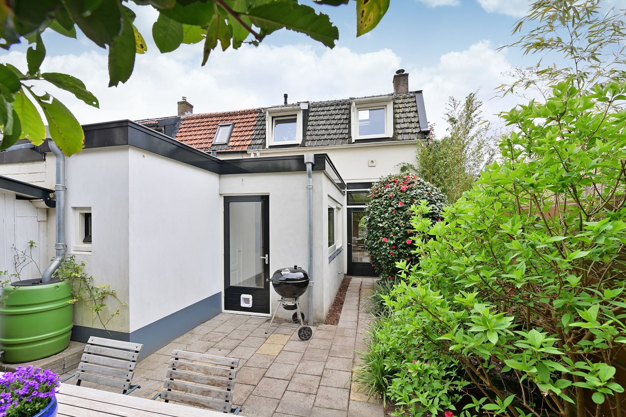 Historic Semi-Detached Home with Modern Renovations in Bussum Center — 21
