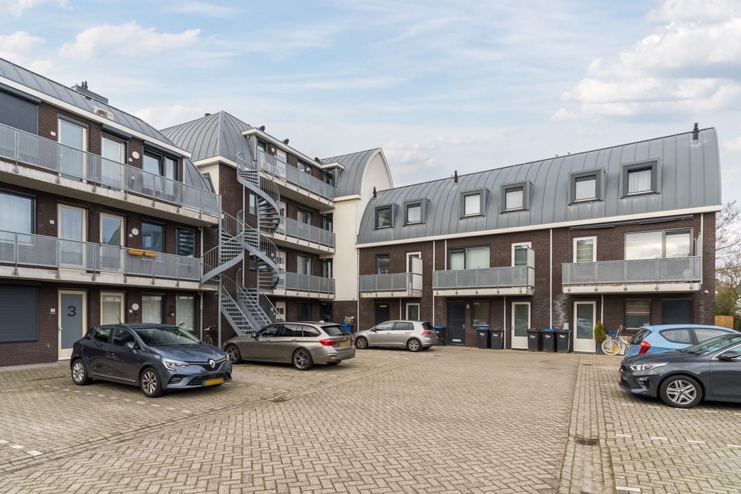 Photo 32 of Karel Mollenstraat Noord 25