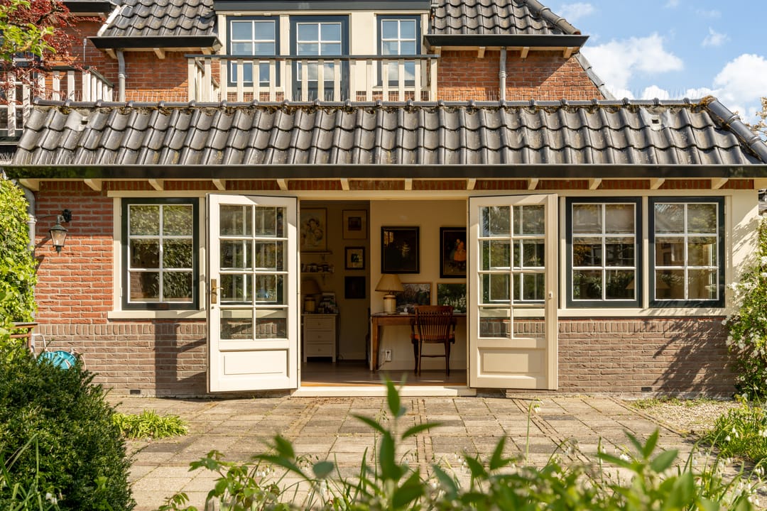 Charming semi-detached home in the heart of Laren with sunny garden and spacious interior — 26