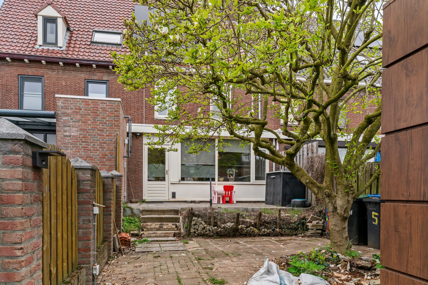 Ruime gezinswoning met tuinstudio en garage in Heerlen — 34