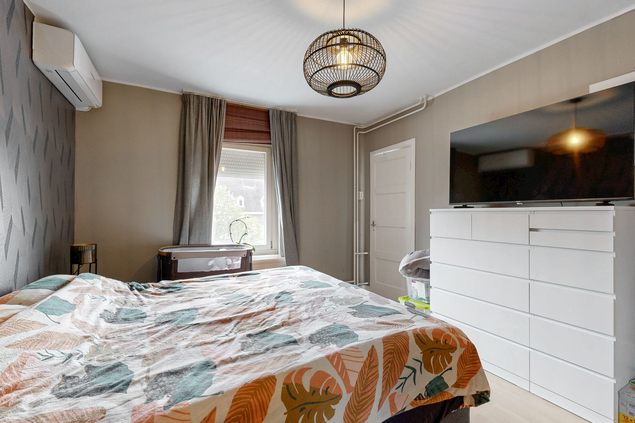 Ruime gezinswoning met tuinstudio en garage in Heerlen — 18