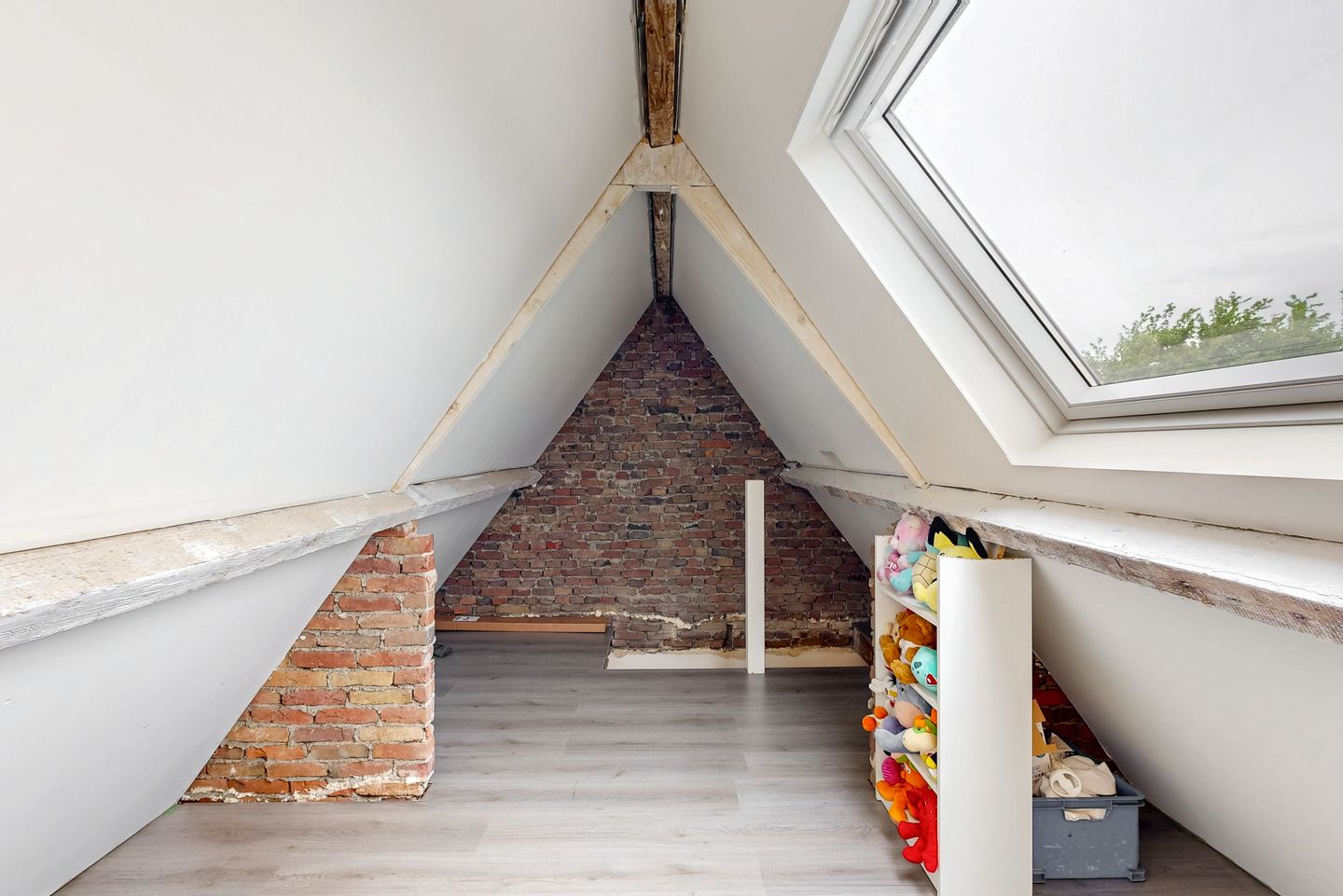 Ruime gezinswoning met tuinstudio en garage in Heerlen — 29