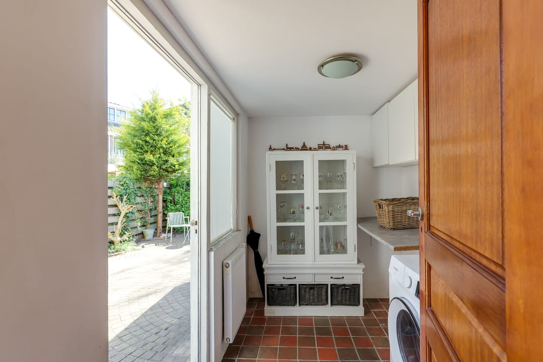 Photo 23 of Corfstraat 14