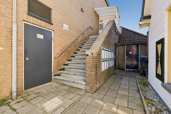 Photo 2 of Mgr. Bosstraat 33