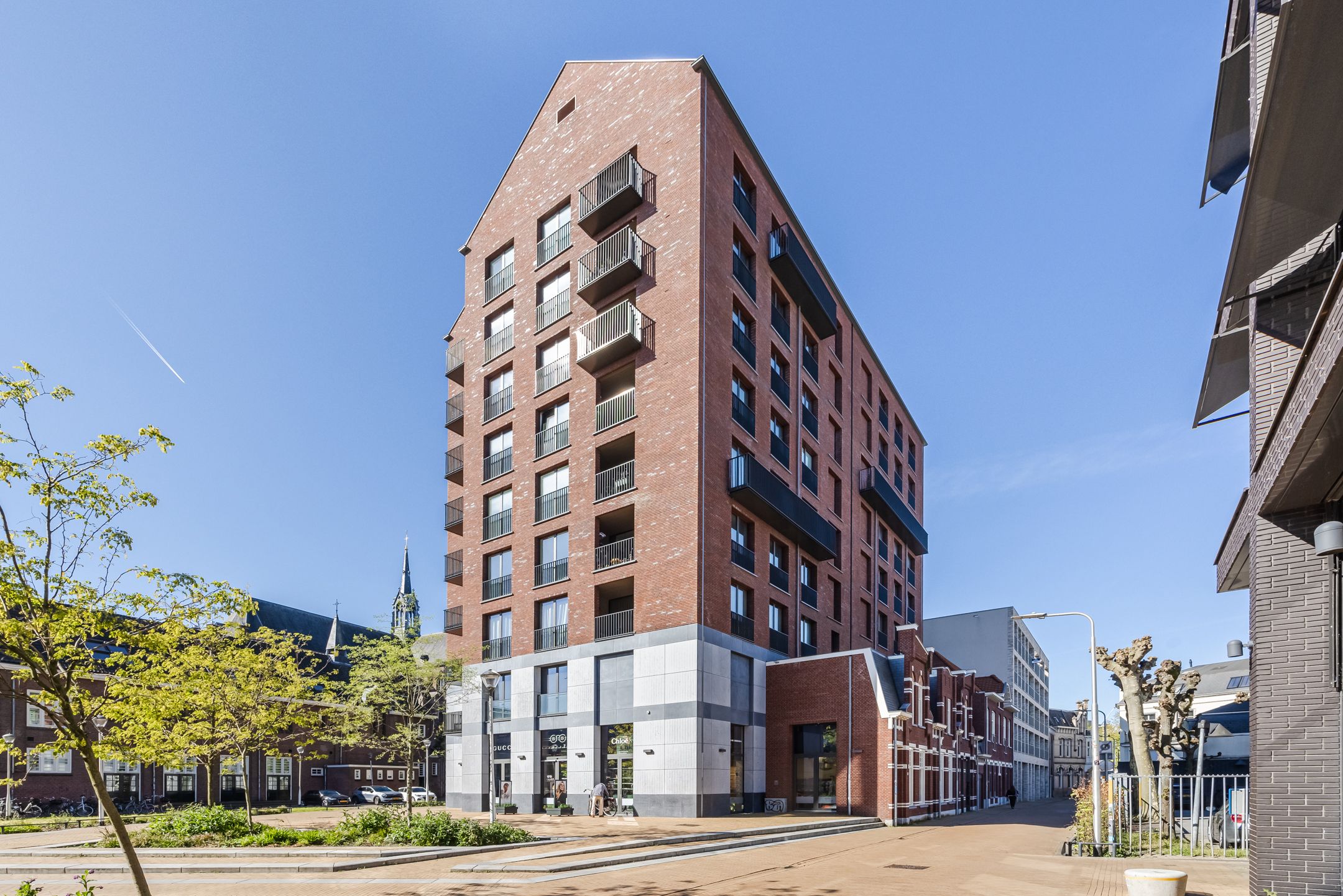 Veemarktstraat 9- 9 27