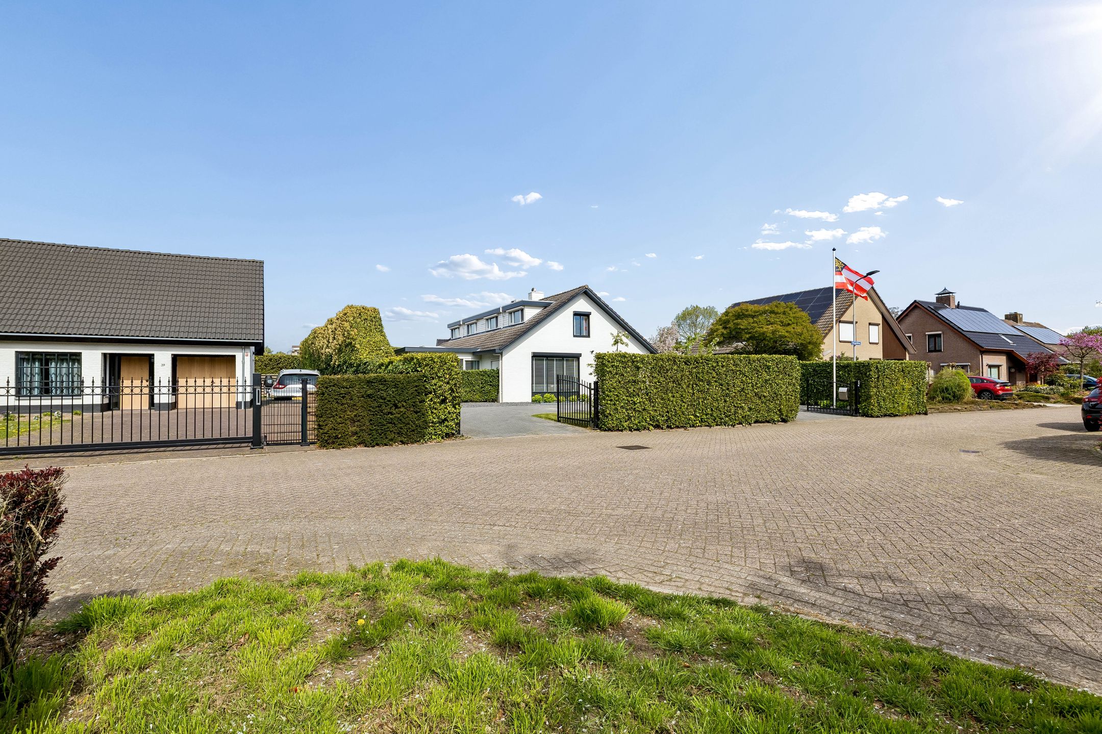 Spacious Villa with Pool and Guesthouse in Peaceful Engelen — 51