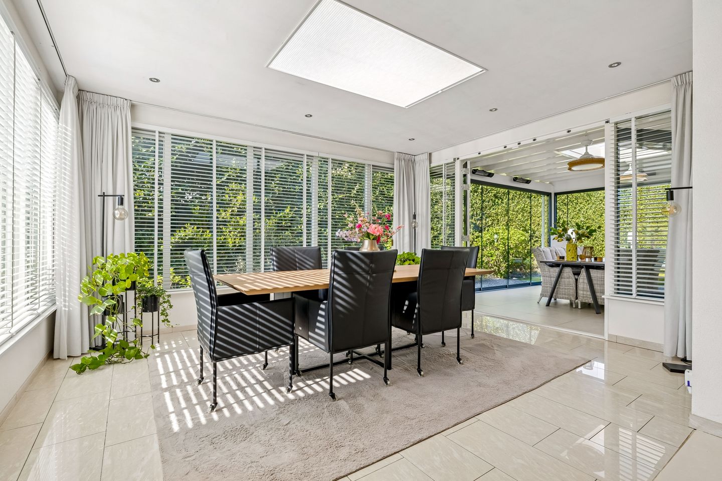 Spacious Villa with Pool and Guesthouse in Peaceful Engelen — 10