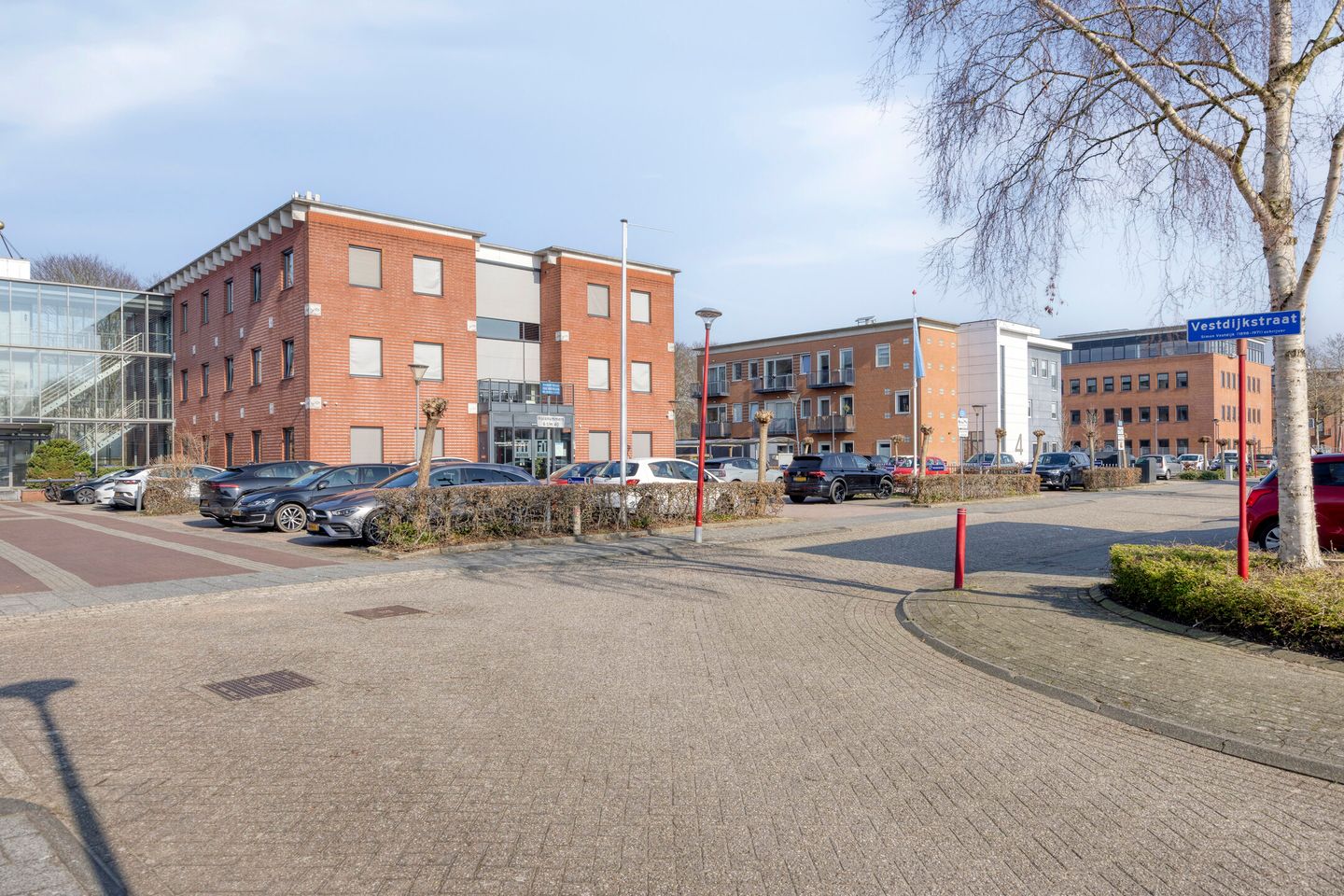 View photo 3 of de Vriesstraat 16