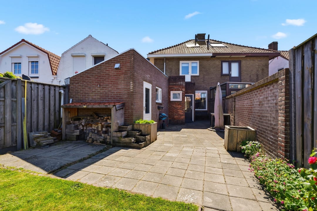 Photo 28 of Dijkstraat 48