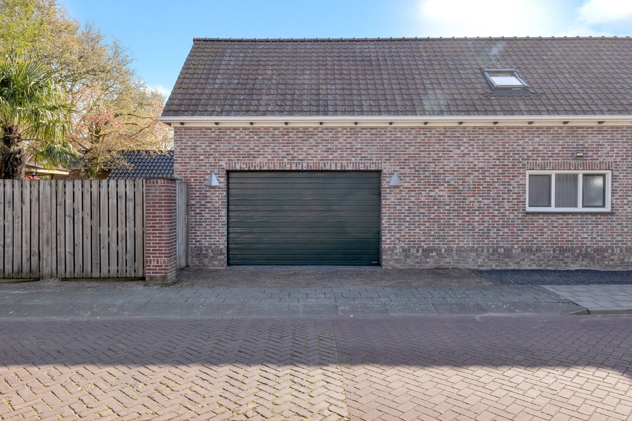 Photo 12 of Vinkenissestraat 11