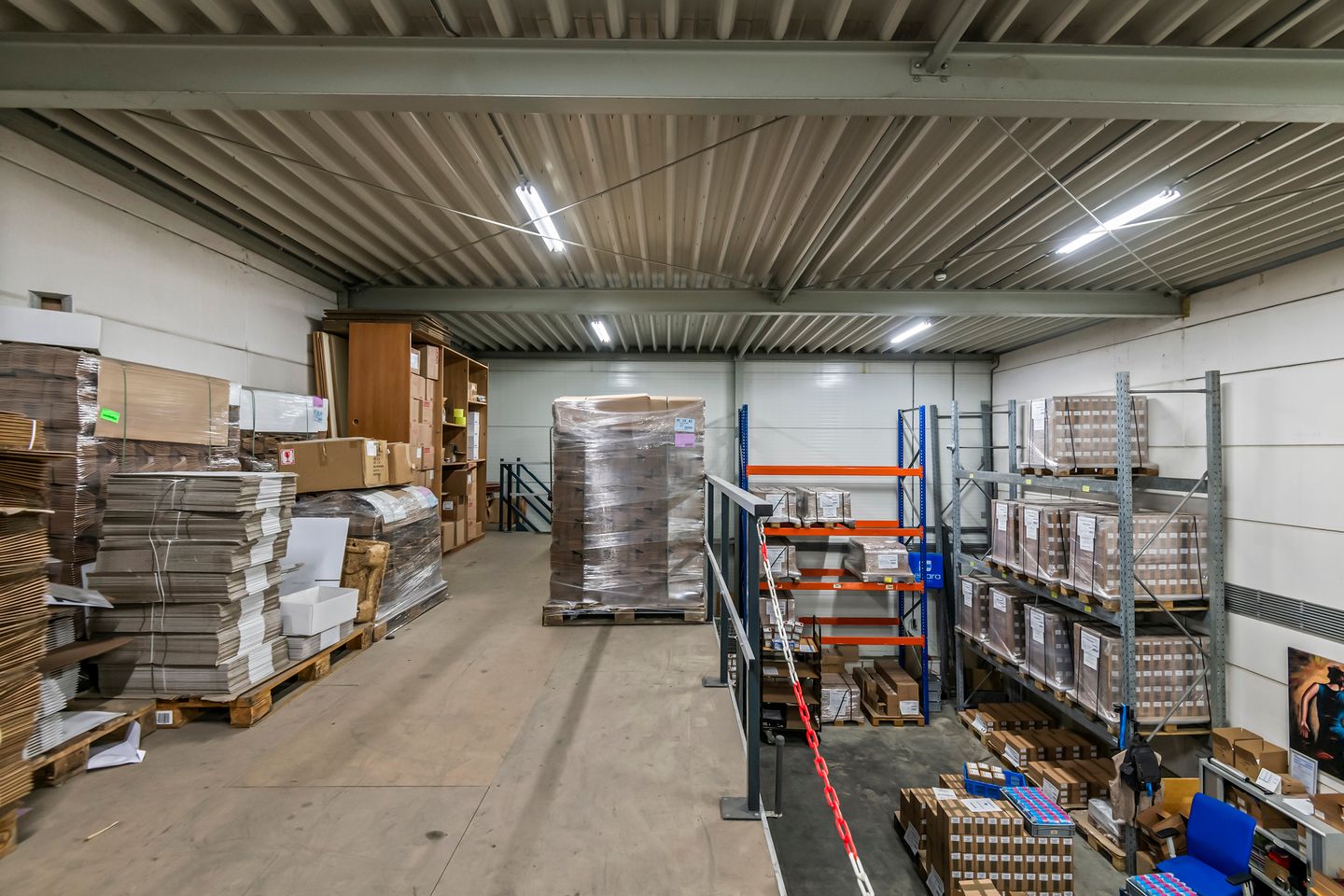 Bekijk foto 3 van Lingewei 83