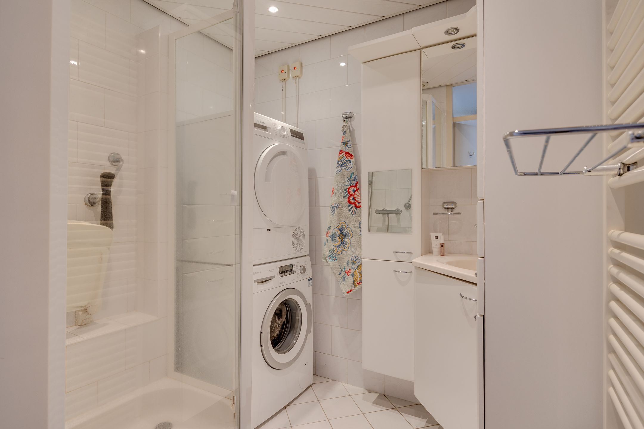 Photo 15 of Egger 16