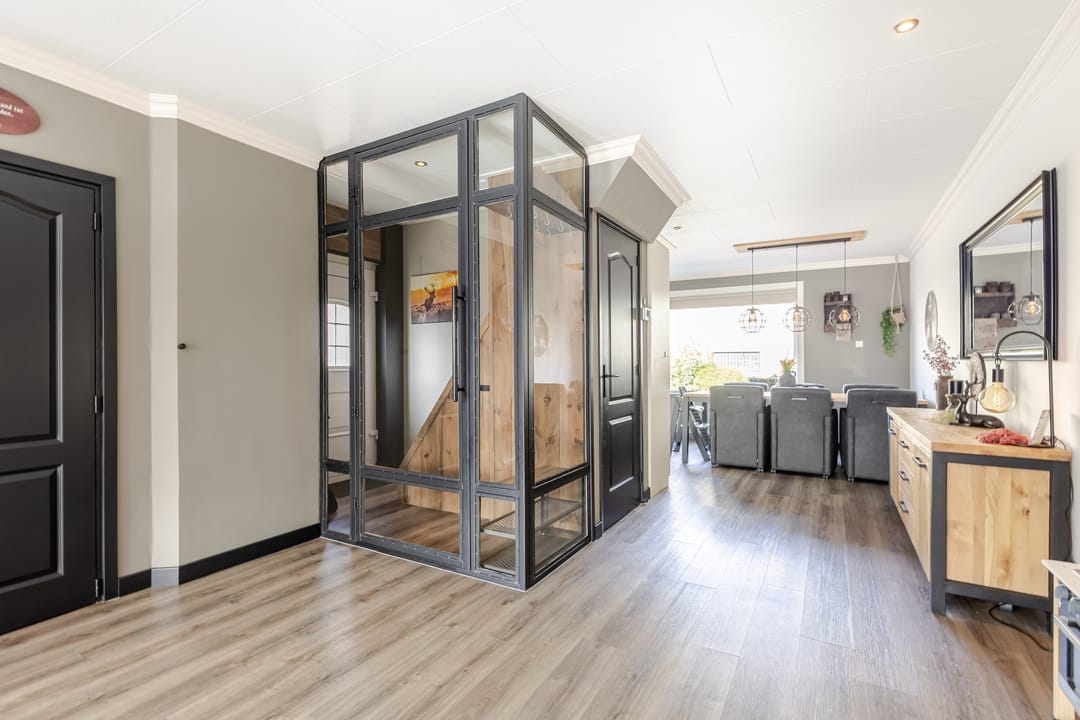 Photo 11 of Kroonstraat 32
