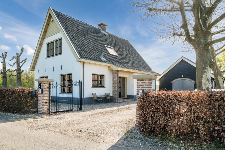 Photo 2 of Zandbergseweg 3