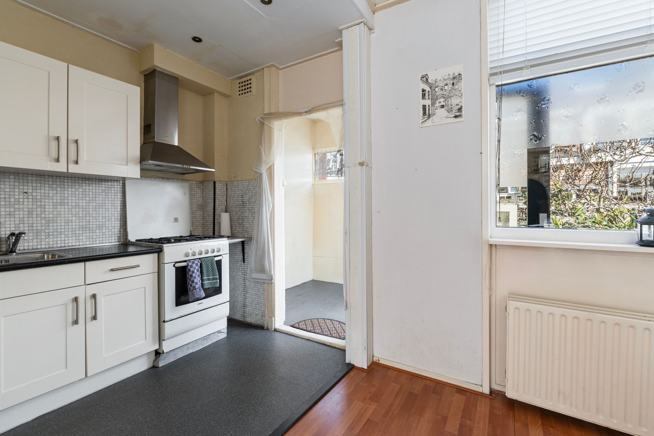 Photo 9 of Stuartstraat 86