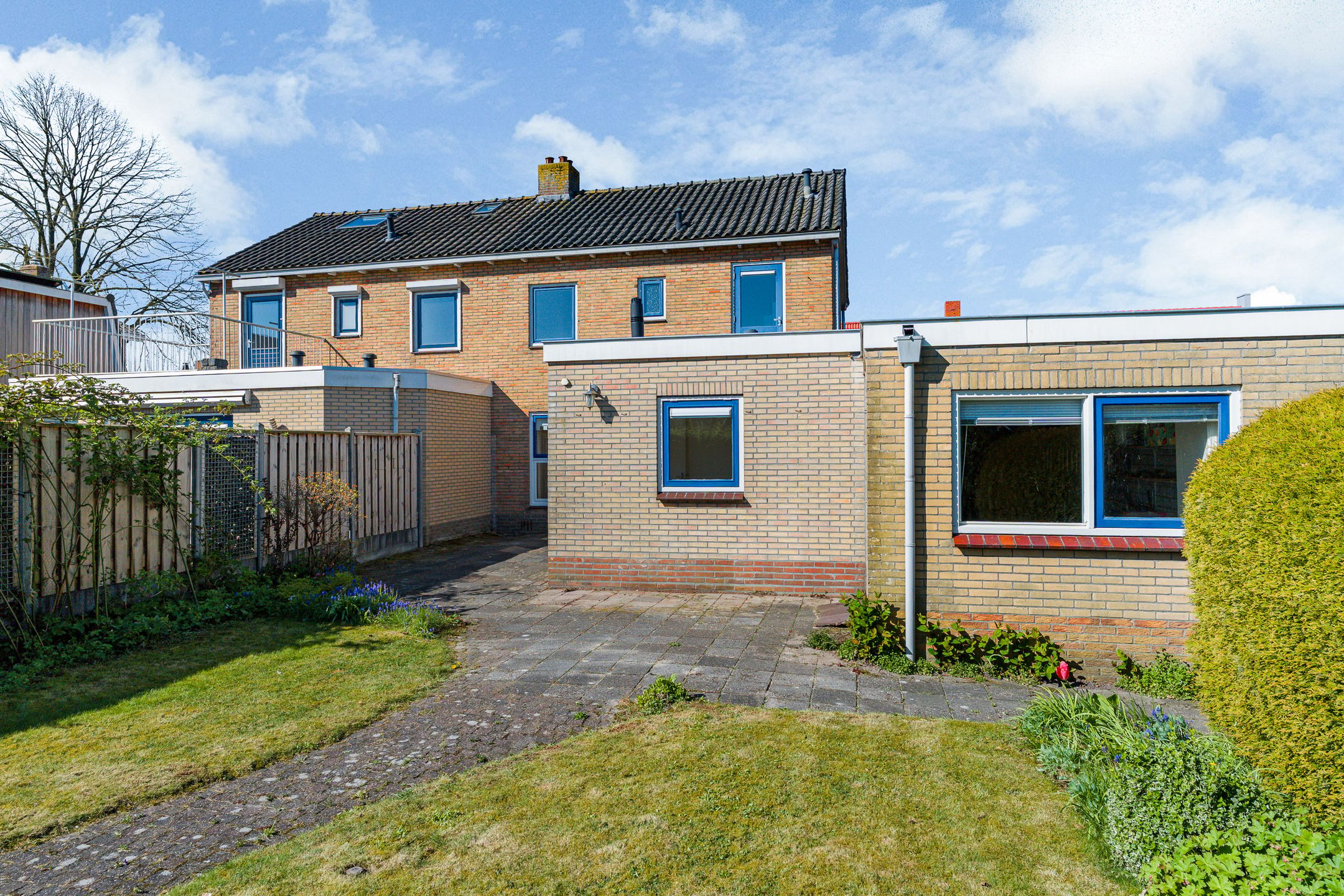 Foto 39 van Azaleastraat 16