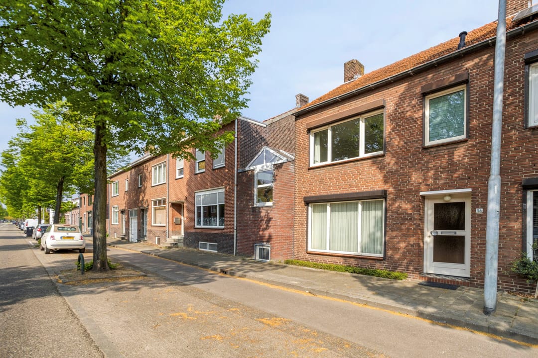Foto 1 van Baarlosestraat 36