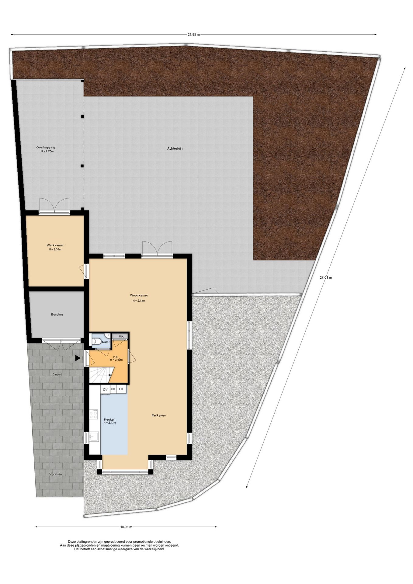 Spacious Semi-Detached Townhouse with Six Bedrooms and Sunny South-Facing Garden — 55